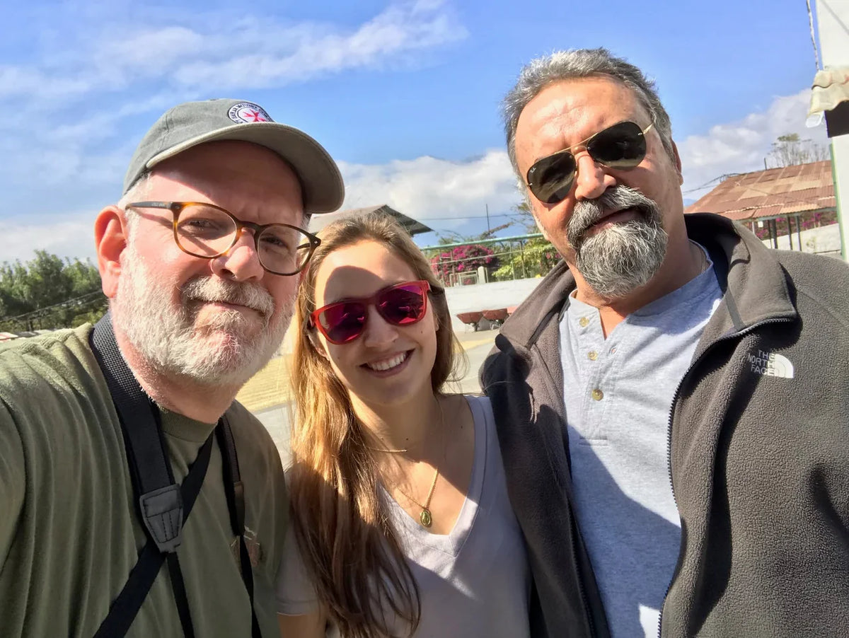 Minondo family coffee producers at Finca Santa Ines