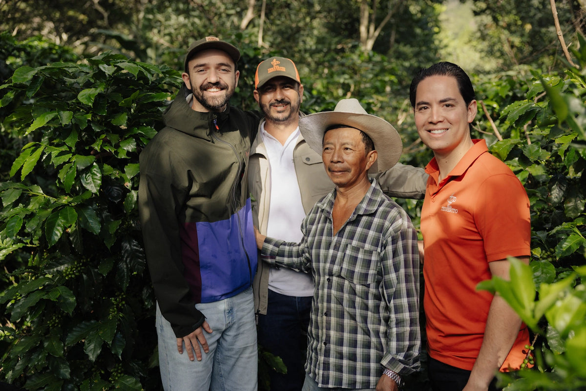 Lopez family coffee producers at Finca Terrerito Honduras